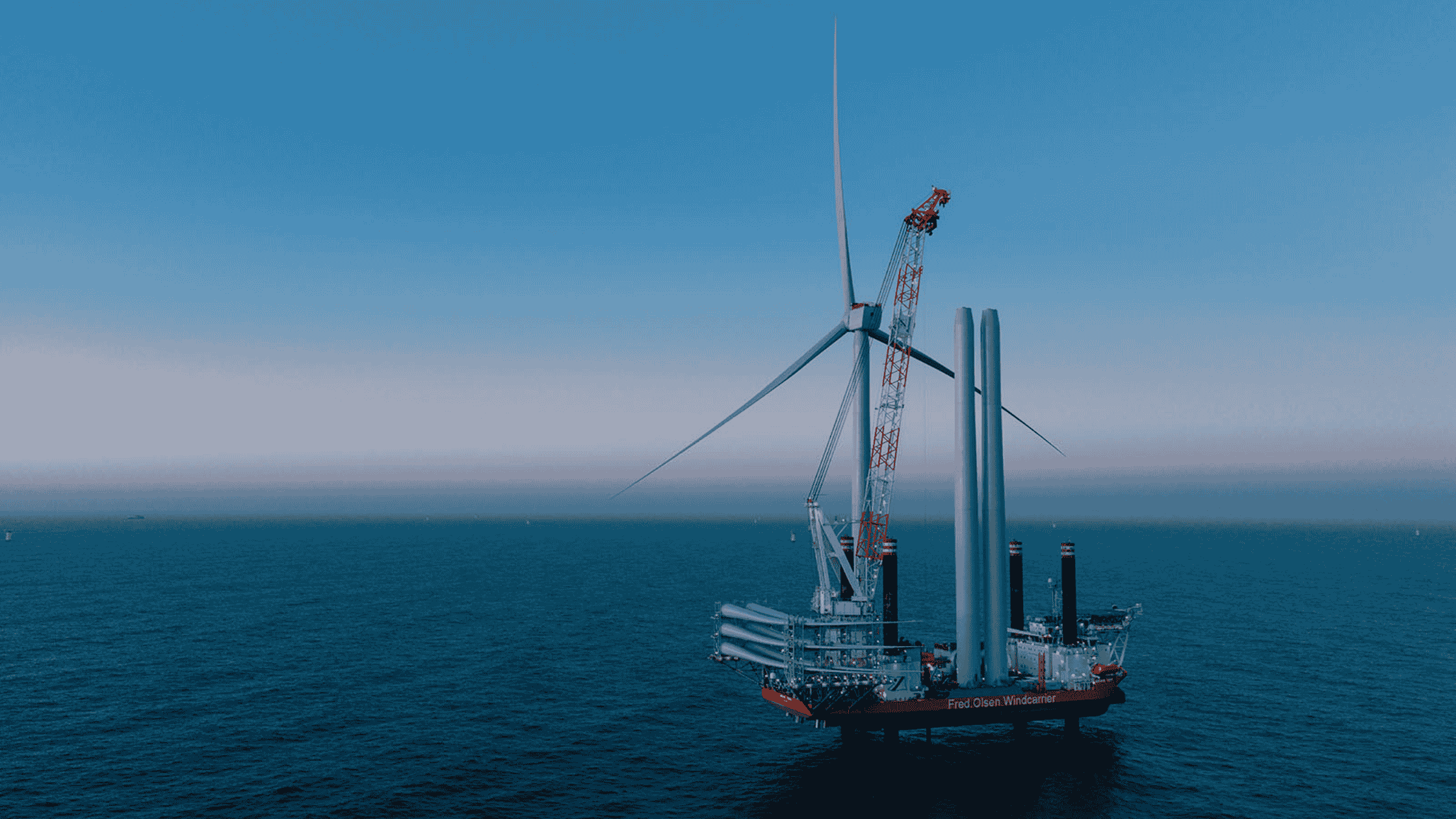  RWE Installs First Turbine at Denmark's Largest Offshore Wind Farm Thor